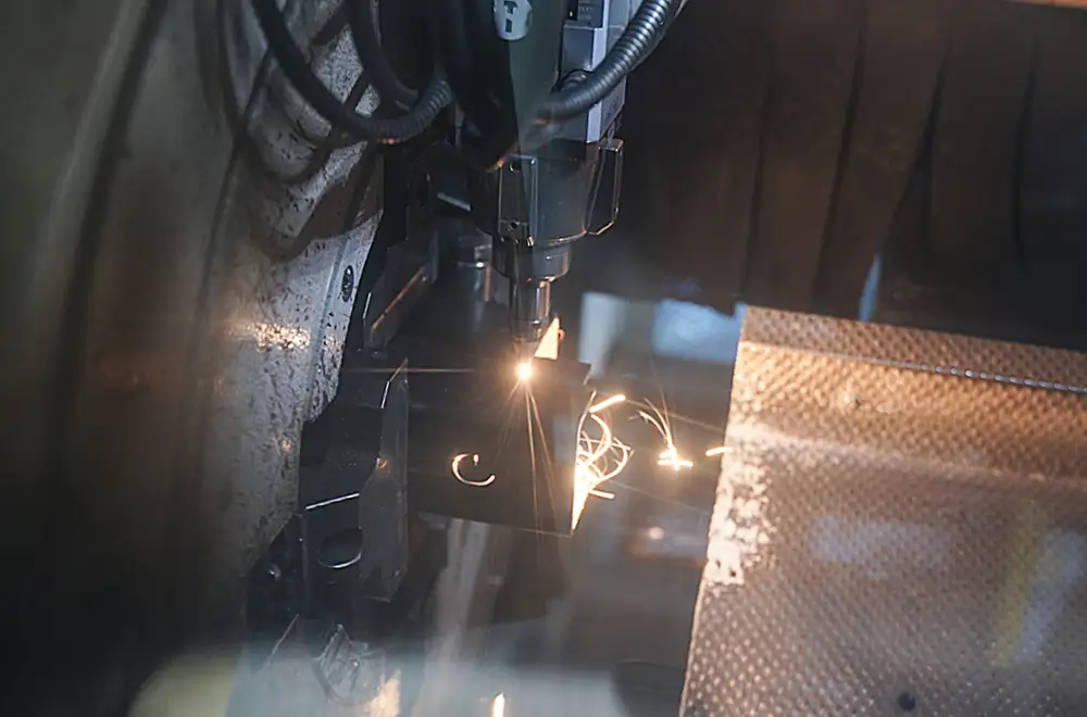 Rohrlaser & 3D-Rohrlaser Rohrlaser & 3D-Rohrlaser